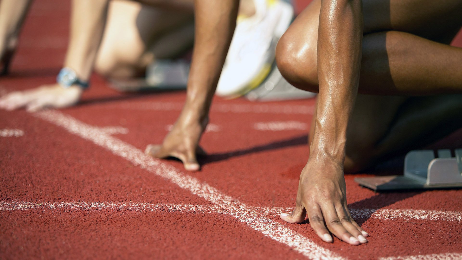 虚拟现实比赛直播：真人与虚拟交相辉映，虚拟现实大赛